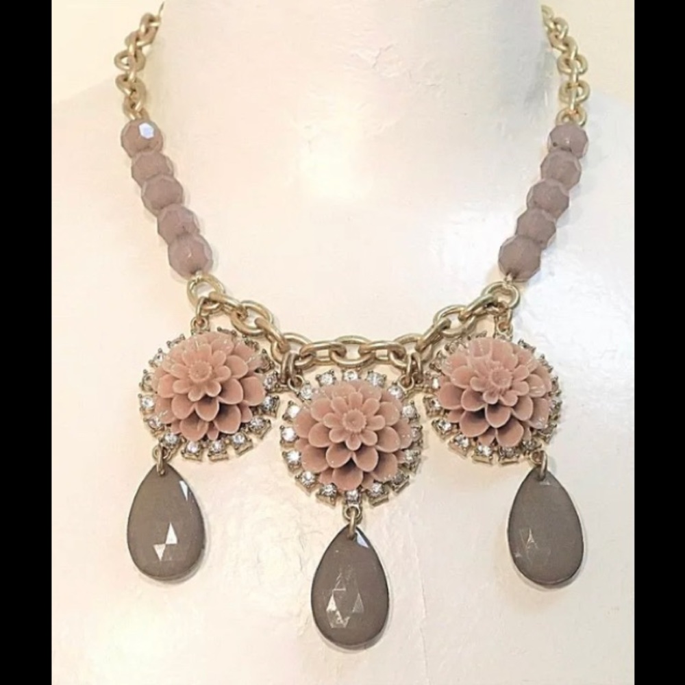 Lia Sophia Exotic Bloom Statement Necklace w/bonus
